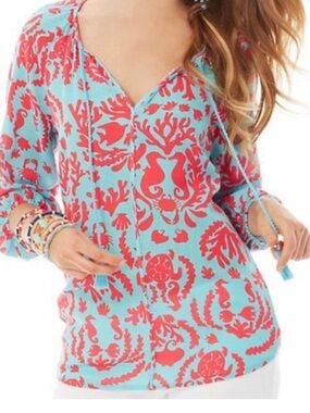 NEW Lilly Pulitzer "Don't Be Shellfish" LS Loose Top Size Med